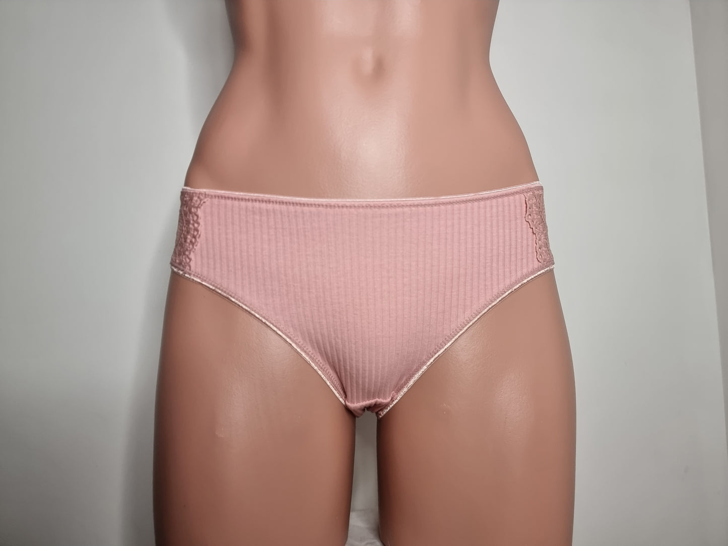Lace Trim Ribbed Panty (Sizes S, L, XL)