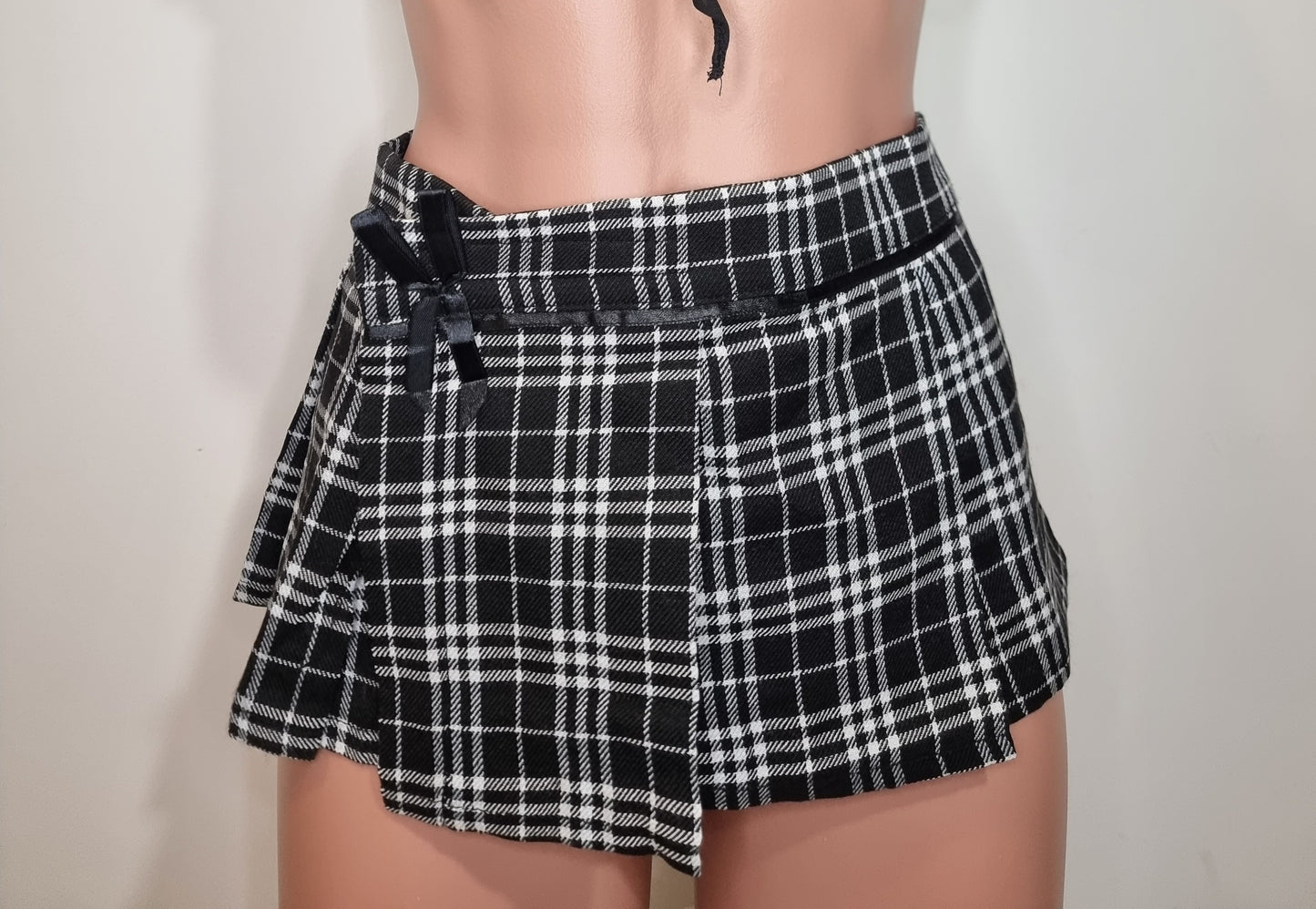 Tartan Schoolgirl Skirt (Sizes S-M, L-XL, 2-3XL, 4XL)